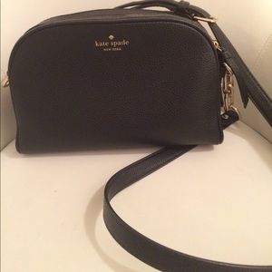 Kate Spade Crossbody NEEDS TO GO MAKE OFFER